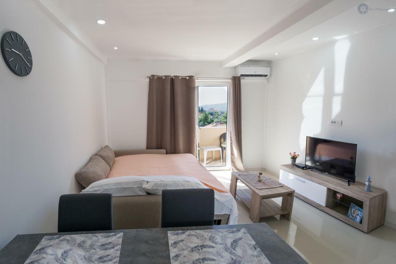 Apartmani Kankaras - Sea View Tivat Dış mekan fotoğraf